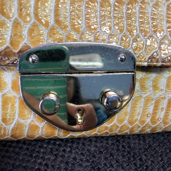 Python skin mini bag personal protection is bonus - Picture 8 of 10